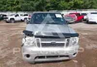 2002 Ford EXPLORER photo