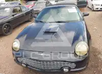 2002 Ford Thunderbird photo