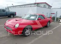 2002 Ford Thunderbird photo