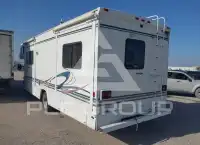 2002 Ford E-450 фото