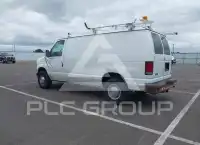 2002 Ford E-250 фото