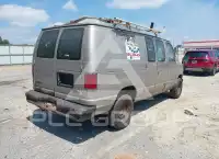 2002 Ford E-250 фото