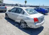 2002 Hyundai Elantra фото