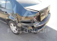 2002 Volkswagen Jetta photo