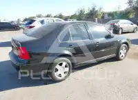 2002 Volkswagen Jetta photo