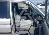 2003 Mitsubishi MONTERO photo