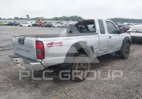 2003 Nissan FRONTIER фото