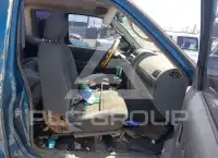 2003 Nissan FRONTIER фото