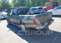 2003 Nissan FRONTIER фото