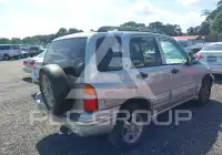 2003 Chevrolet TRACKER фото