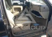 2003 Chevrolet Suburan фото