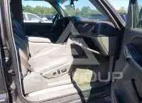 2003 Chevrolet Suburan фото