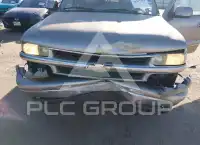 2003 Chevrolet Suburan фото