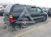 2003 Chevrolet Suburan фото