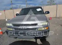 2003 Chevrolet Suburan фото
