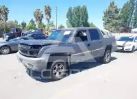 2003 Chevrolet Avalanche photo