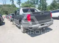 2003 Chevrolet Avalanche фото