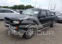2003 Chevrolet Silverado photo