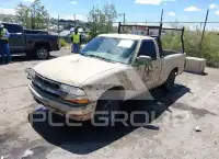 2003 Chevrolet S10 photo