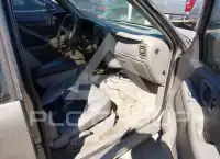 2003 Chevrolet S10 фото