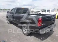 2003 Chevrolet Silverado photo