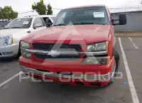 2003 Chevrolet Silverado фото