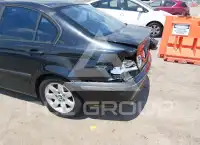 2003 BMW 330 photo