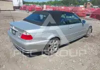 2003 BMW 325 photo