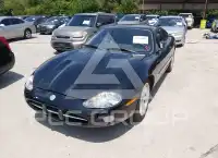 2003 Jaguar XK8 photo