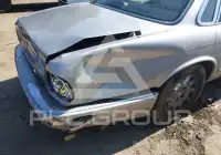 2003 Jaguar XJ photo