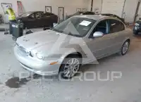 2003 Jaguar X-TYPE photo