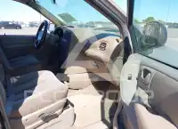 2003 Dodge Grand Caravan фото