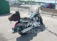 2003 Honda VTX1800 фото
