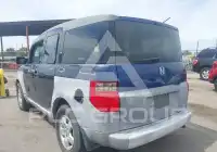 2003 Honda ELEMENT photo