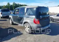 2003 Honda ELEMENT photo
