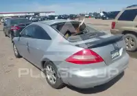 2003 Honda Accord фото