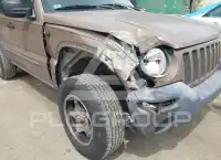 2003 Jeep LIBERTY photo