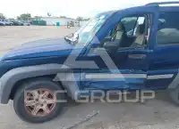 2003 Jeep LIBERTY фото