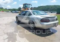 2003 Pontiac GRAND PRIX фото