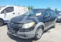 2003 Pontiac VIBE photo