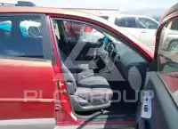 2003 Pontiac VIBE photo