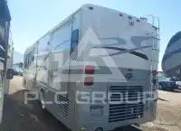 2003 Freightliner Chassis фото