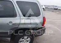 2003 Mazda Tribute photo