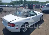 2003 Mazda MX-5 photo
