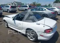 2003 Mazda MX-5 photo