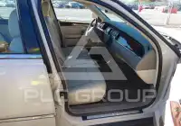 2003 Lincoln Town фото