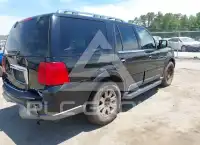 2003 Lincoln NAVIGATOR photo