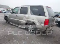 2003 Cadillac ESCALADE photo