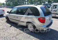 2003 Chrysler VOYAGER photo