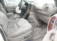 2003 Chrysler TOWN & COUNTRY photo